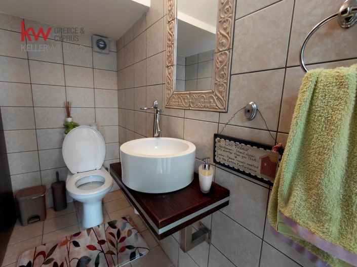 Image No.17-5 Bed House for sale