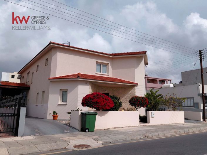 Image No.28-5 Bed House for sale