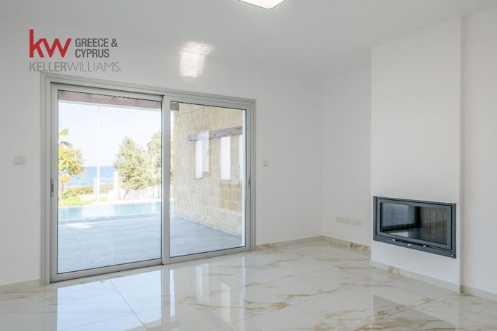 Image No.7-3 Bed Villa for sale