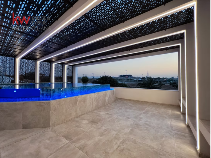 Image No.14-7 Bed Villa for sale