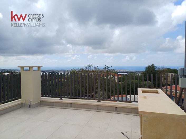 Image No.15-3 Bed House for sale