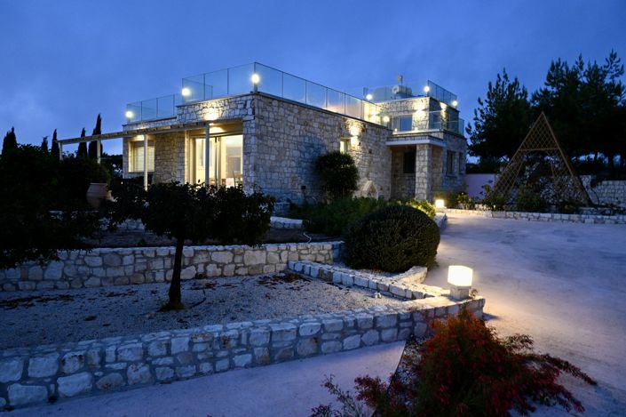 Image No.15-5 Bed House for sale