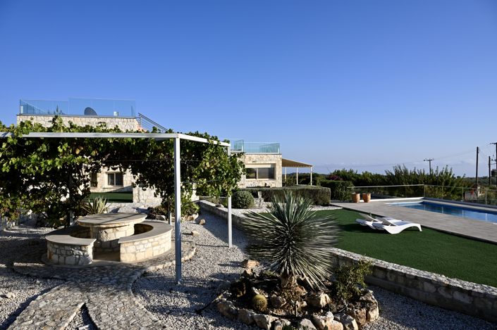 Image No.27-5 Bed House for sale