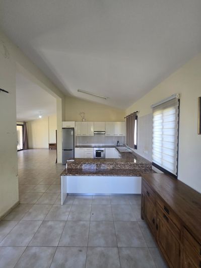 Image No.14-3 Bed Bungalow for sale