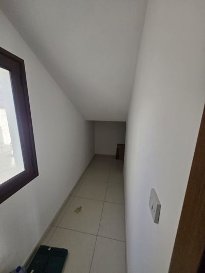 Image No.10-3 Bed House for sale