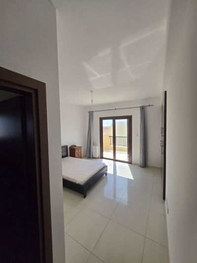 Image No.16-3 Bed House for sale