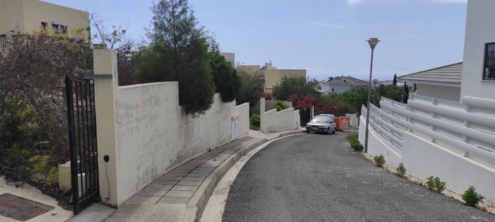 Image No.7-3 Bed House for sale