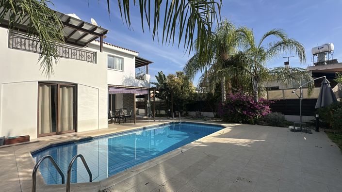 Image No.3-4 Bed Property for sale