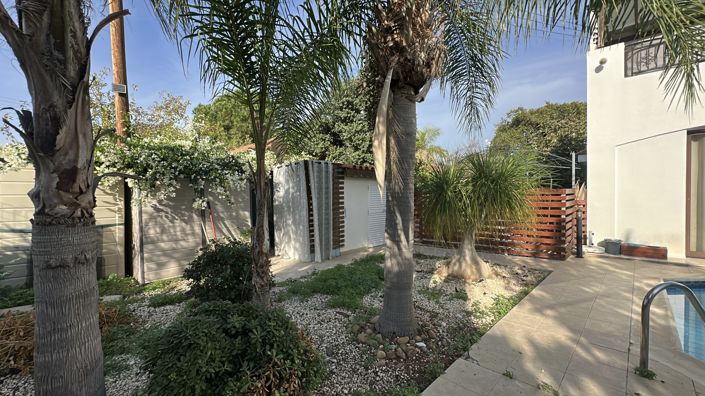 Image No.5-4 Bed Property for sale