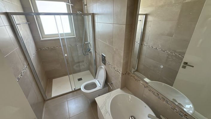 Image No.13-3 Bed Villa for sale