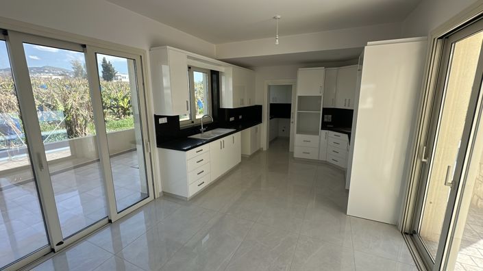 Image No.5-3 Bed Villa for sale