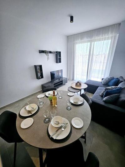 Image No.5-1 Bed Apartment for sale