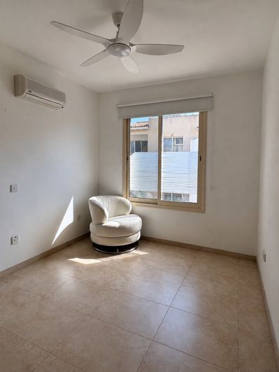 Image No.10-3 Bed Apartment for sale