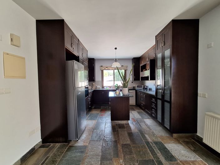 Image No.2-Propriété de 3 chambres à vendre à Tala