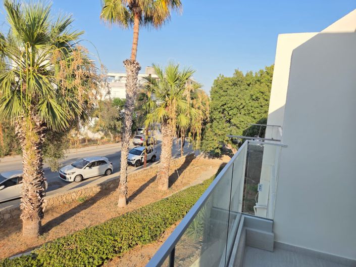 Image No.16-3 Bed Apartment for sale