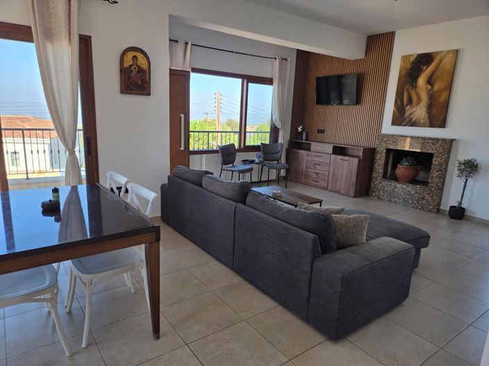 Image No.19-4 Bed House for sale