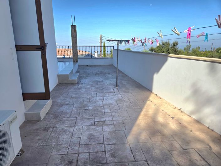 Image No.27-4 Bed House for sale