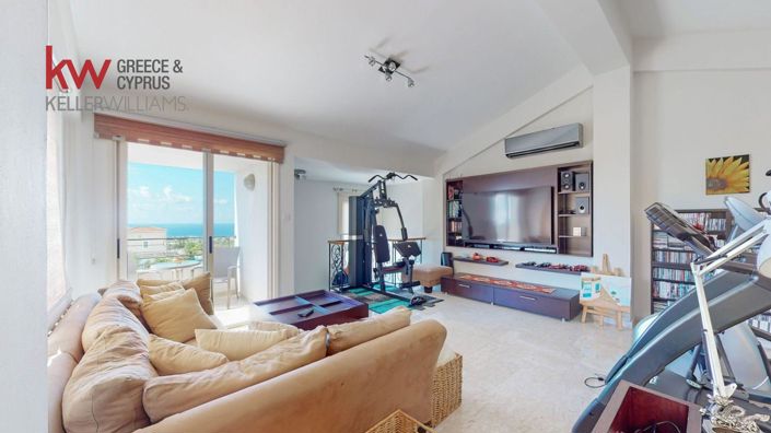 Image No.19-4 Bed House for sale