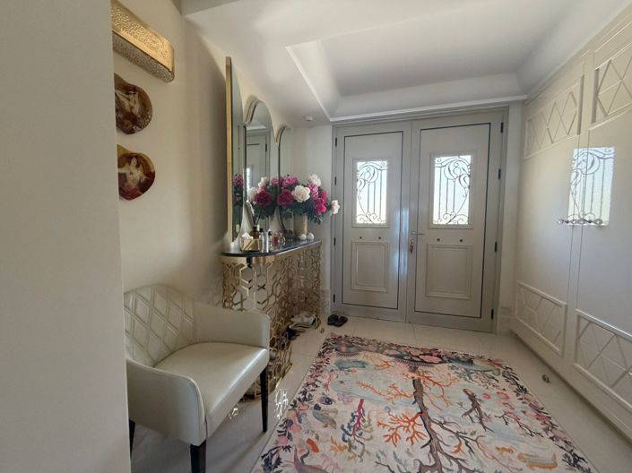 Image No.18-5 Bed Villa for sale