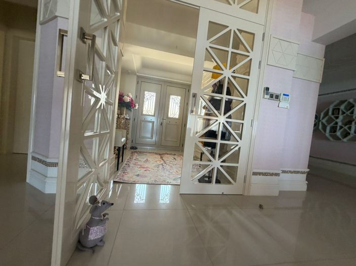 Image No.19-5 Bed Villa for sale