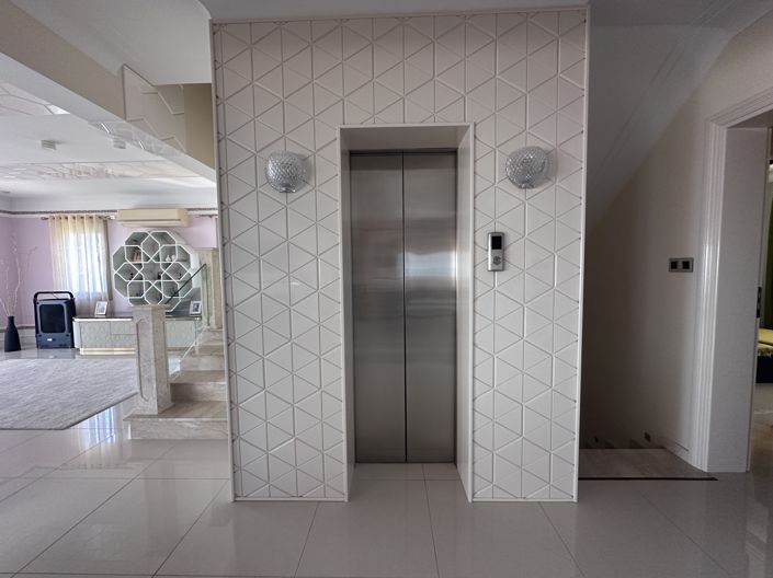 Image No.4-5 Bed Villa for sale