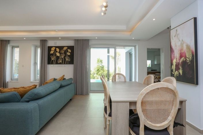 Image No.5-4 Bed Villa for sale