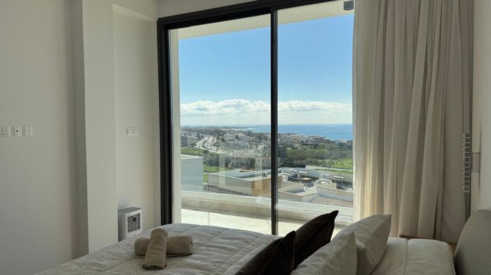 Image No.16-3 Bed House for sale