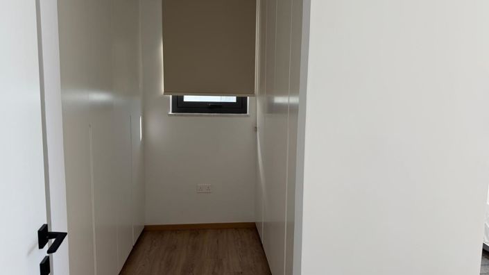 Image No.24-3 Bed House for sale
