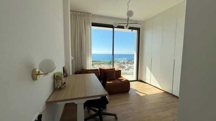 Image No.25-3 Bed House for sale