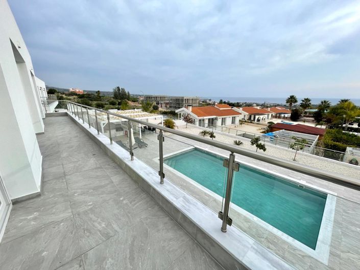 Image No.14-3 Bed Villa for sale