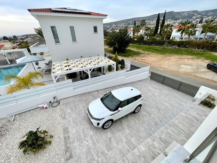 Image No.15-3 Bed Villa for sale