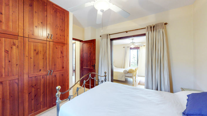Image No.16-5 Bed Villa for sale