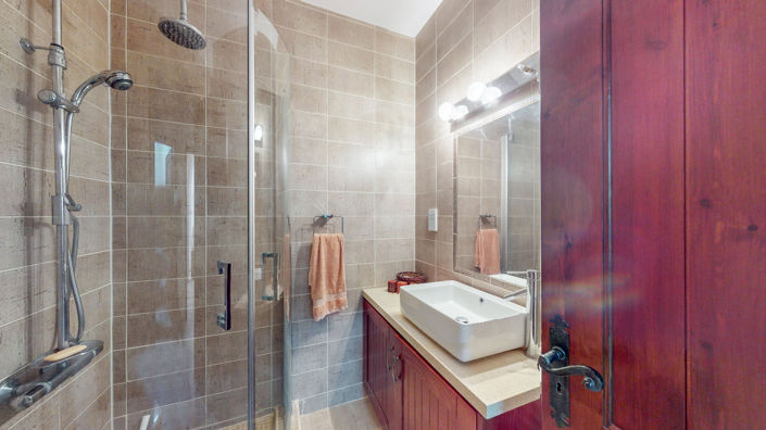 Image No.23-5 Bed Villa for sale