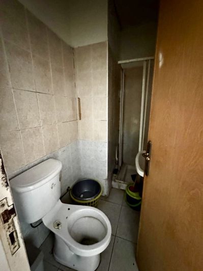 Image No.6-6 Bed Property for sale