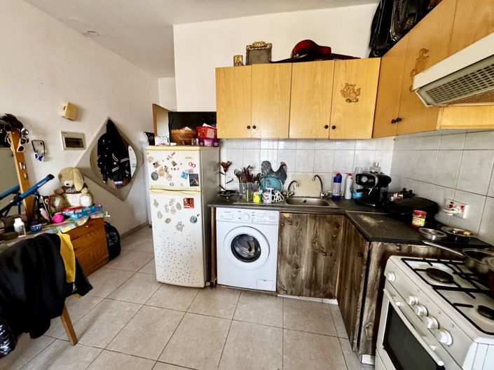 Image No.7-6 Bed Property for sale