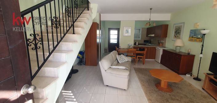 Image No.9-2 Bed Townhouse for sale