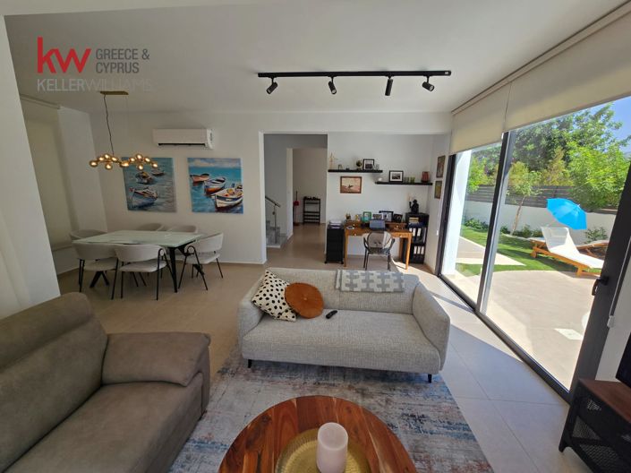 Image No.13-3 Bed Villa for sale