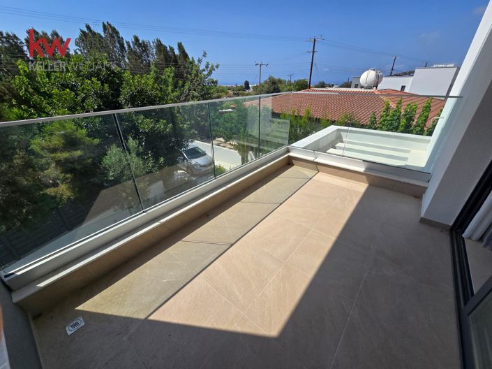 Image No.24-3 Bed Villa for sale