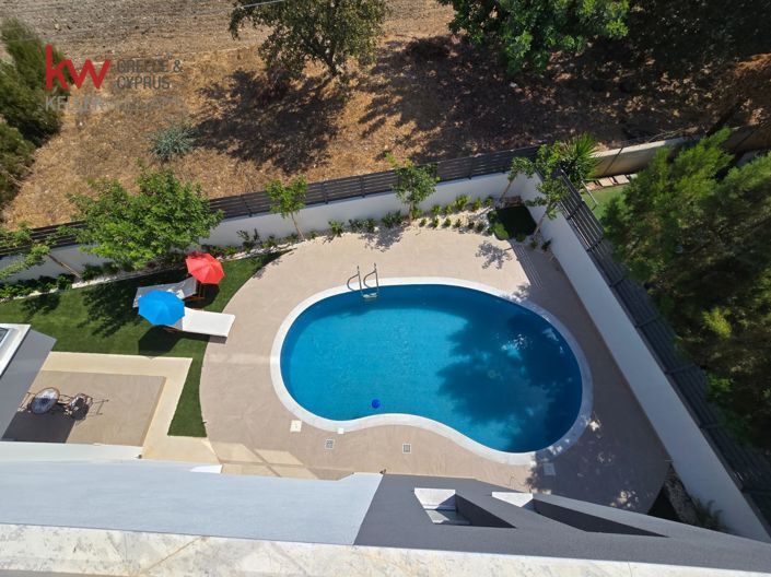 Image No.7-3 Bed Villa for sale
