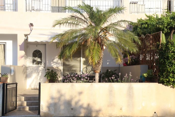 Image No.14-3 Bed Townhouse for sale