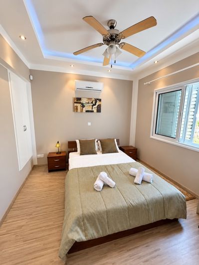Image No.3-2 Bed Townhouse for sale