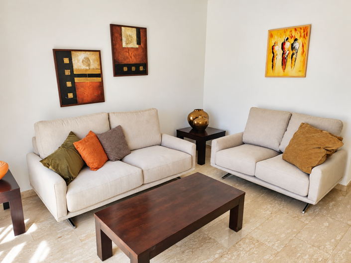 Image No.7-3 Bed House for sale