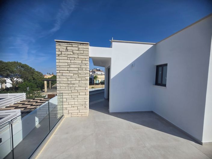 Image No.11-5 Bed Villa for sale