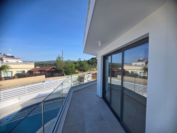Image No.12-5 Bed Villa for sale