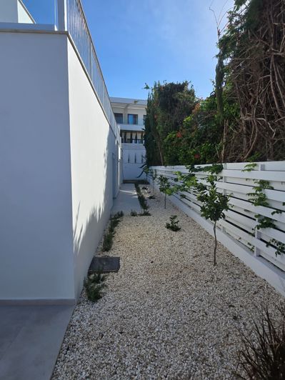Image No.15-5 Bed Villa for sale