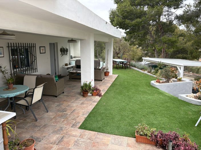 Image No.5-Maison de campagne de 4 chambres à vendre à Elche