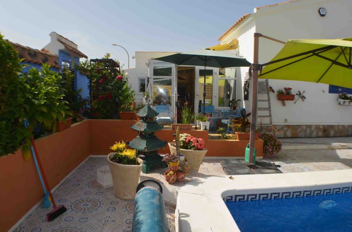 Image No.16-Villa de 4 chambres à vendre à Playa Flamenca