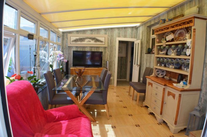 Image No.3-Villa de 4 chambres à vendre à Playa Flamenca