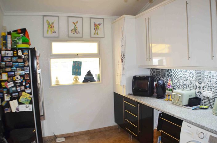 Image No.6-Villa de 4 chambres à vendre à Playa Flamenca