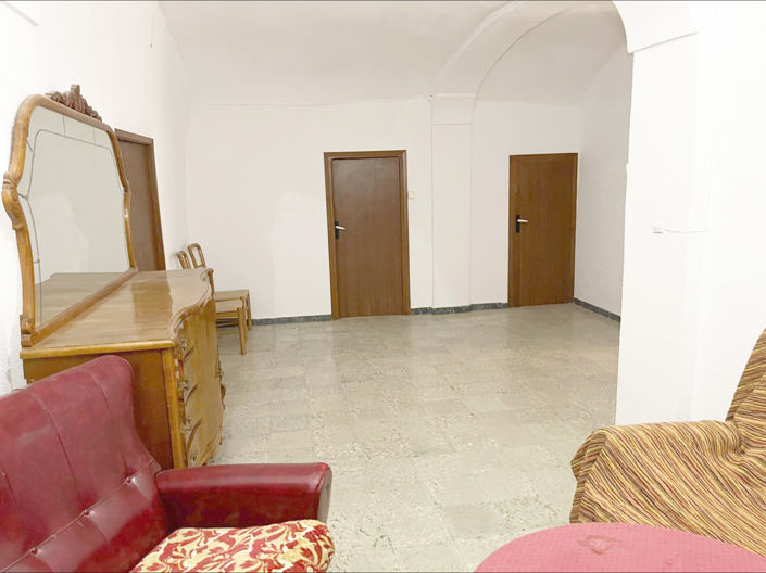 Image No.18-4 Bed Country House for sale